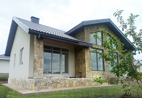 Плитняк златолит Уральский  для фасада купить в Рязани