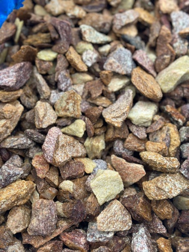 Златолит персиковый декоративная каменная крошка купить в Рязани