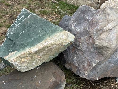 Камни для ландшафтного дизайна зелёные 10-60 килограмм купить в Рязани