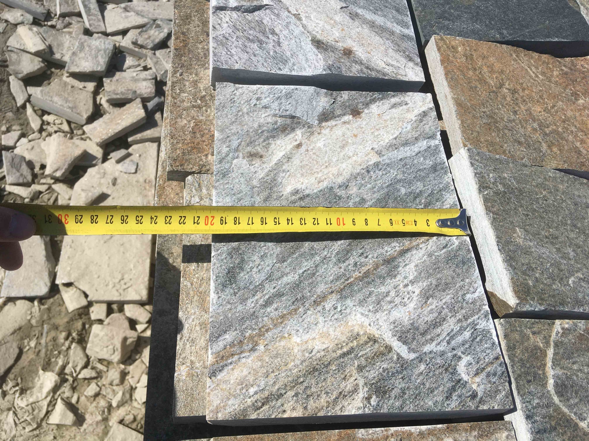 Плитка пилёная златолит Уральский для фасада купить в Рязани